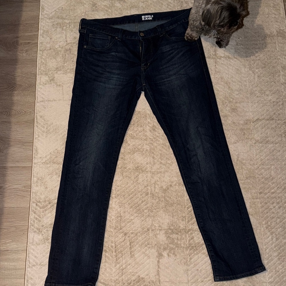 Uniqlo Men's Deep Indigo Straight Jeans